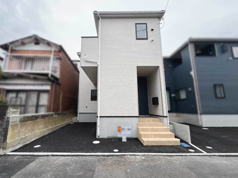 新築住宅　高知市薊野南町　縁不動産