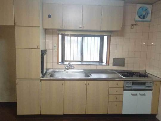 土佐山田町秦山町2丁目　中古住宅