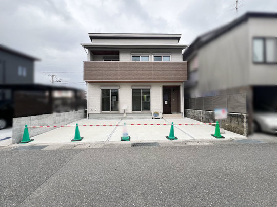 新築住宅　高知市竹島町