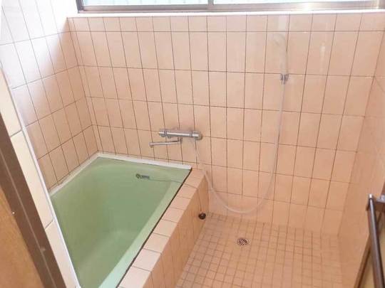 土佐山田町秦山町2丁目　中古住宅